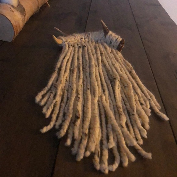 HAND MADE Wall hanging - Picture 3 of 3